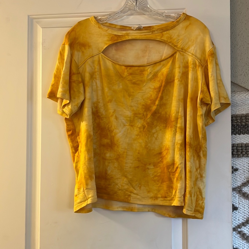 Yellow tie dye statement top